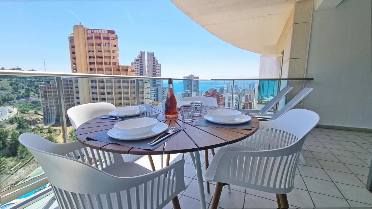 Skyline 9 Apartamento De 2 Dormitorios Soleado Con Terraza Privada Benidorm Kültér fotó