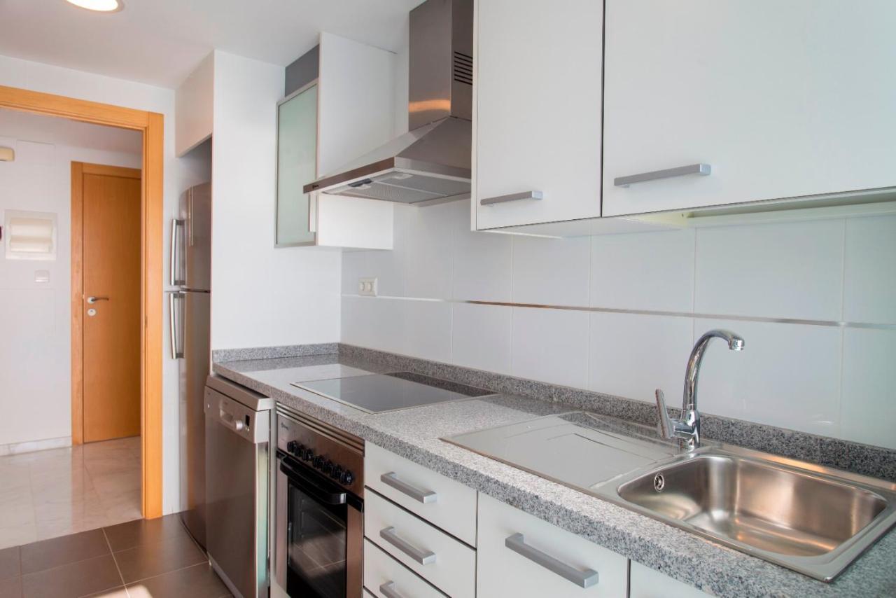Skyline 9 Apartamento De 2 Dormitorios Soleado Con Terraza Privada Benidorm Kültér fotó